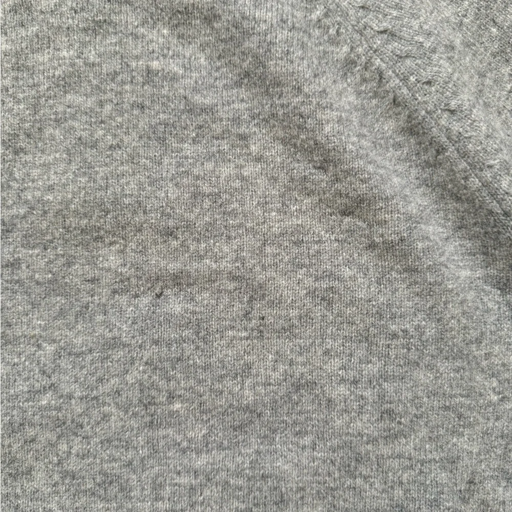 J. Crew 100% Lambs Wool Gray Sweater Size S - Picture 5 of 12